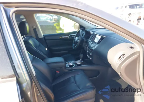 2016 Nissan Pathfinder Sl z USA, uszkodzony, nr VIN 5N1AR2MM8GC658477